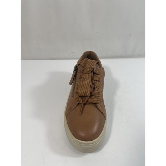 Clarks Collection Shoes Womens Size 5.5 Tan Mykah Joy Zip Sneakers New Box - Picture 3 of 14